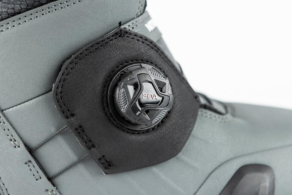 NITRO PROFILE STEP ON TLS Snowboard Boots 2025 - bei brettsport.de